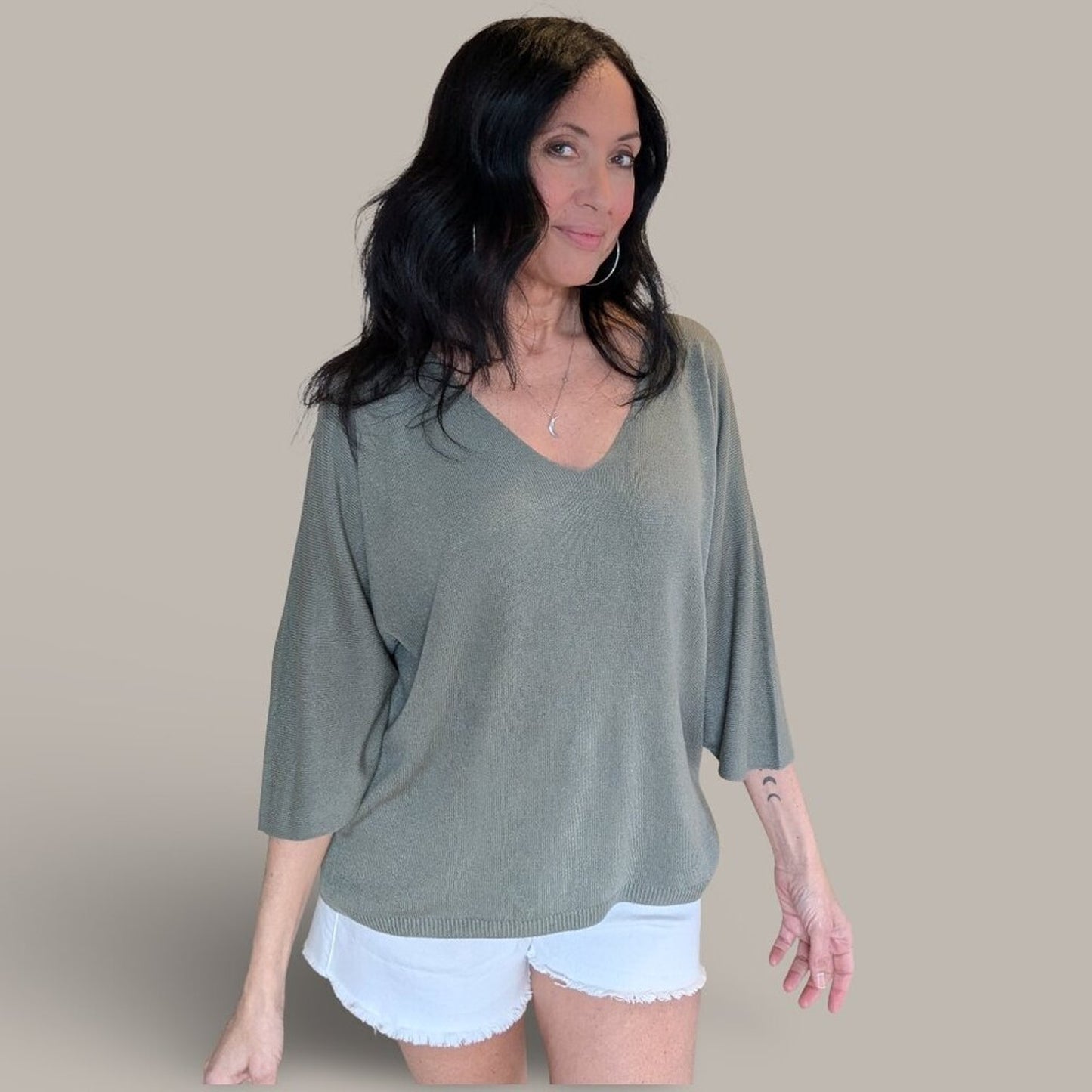 Olive Green V-Neck 3/4 Sleeve Sweater - Medium - Bought in Rome, Italy