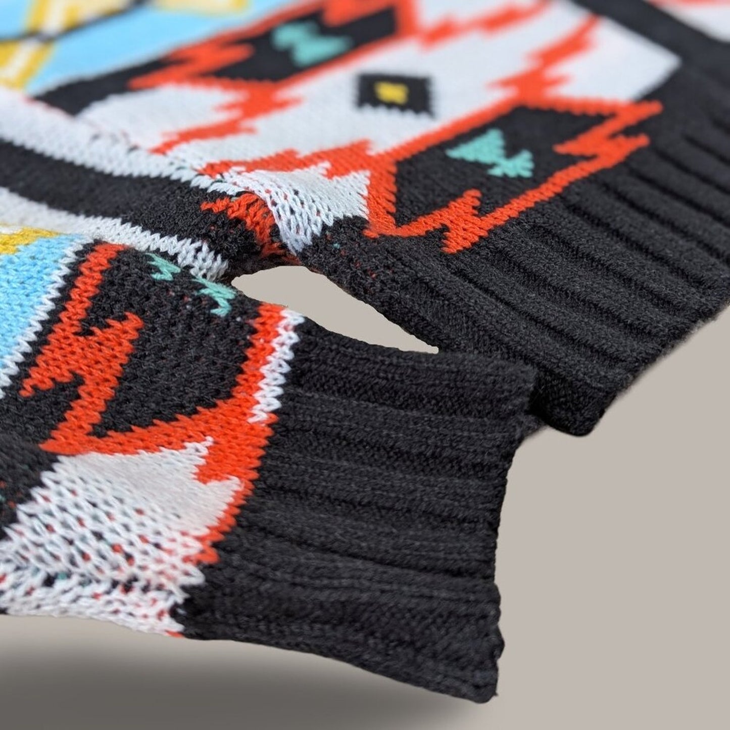 H&M Divided Jacquard Knit Aztec Cropped Cardigan Sweater - XXS